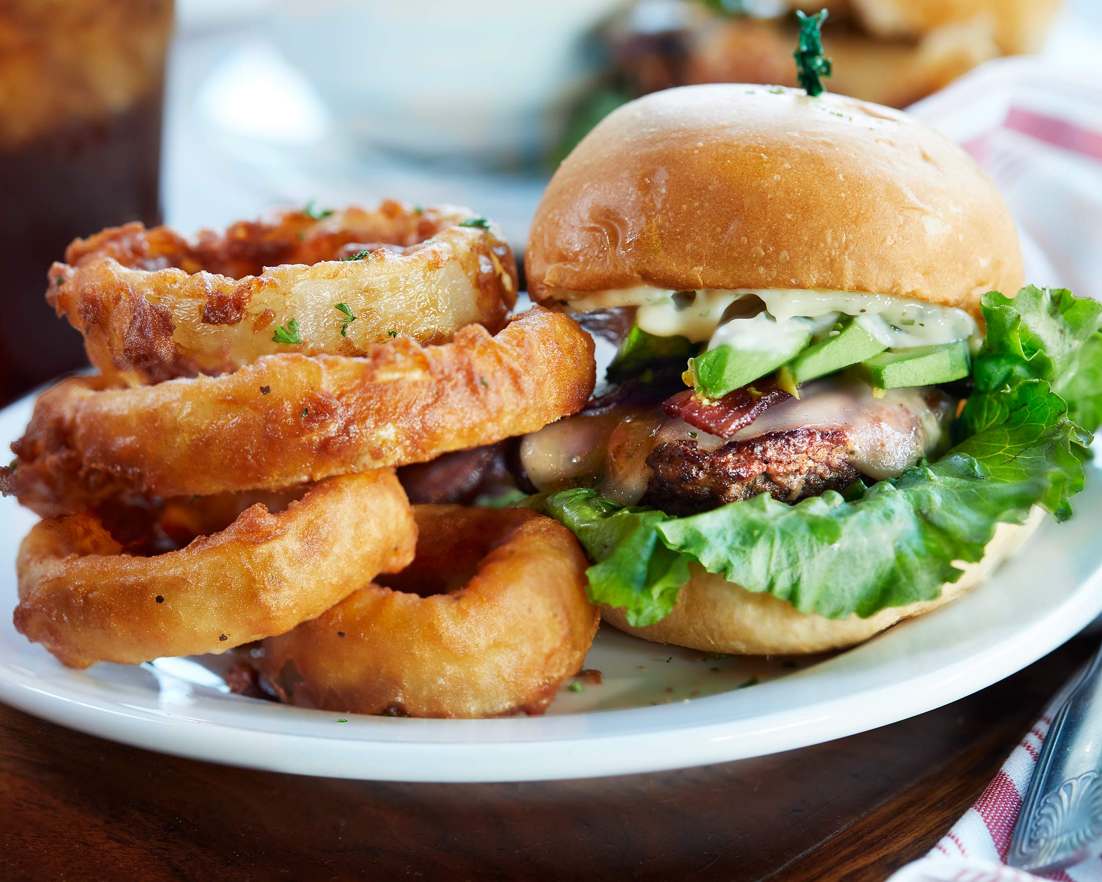 Cheeseburger  with Onion Rings