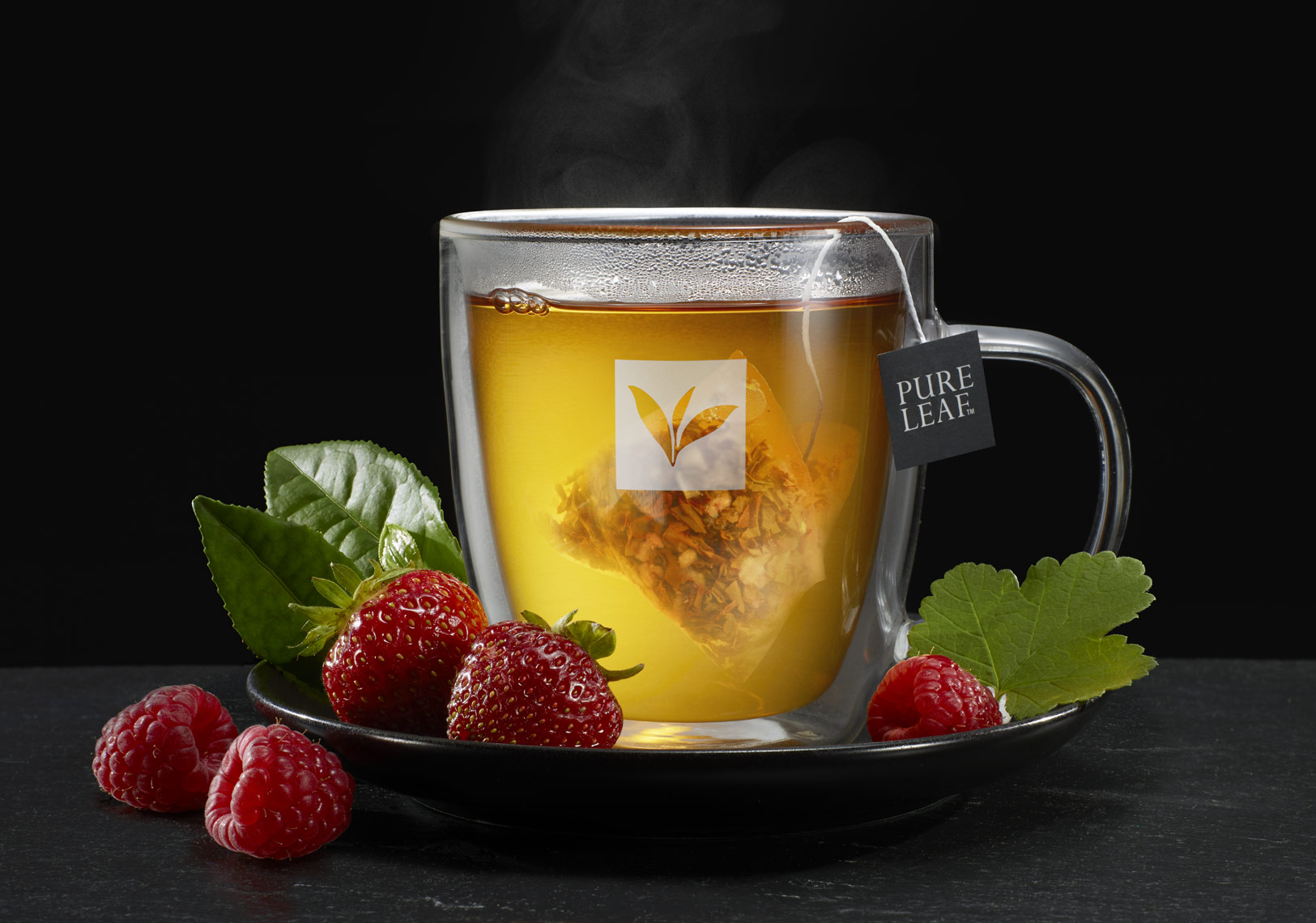 DBP49819_BrewShotBlackTeaBerries_v2